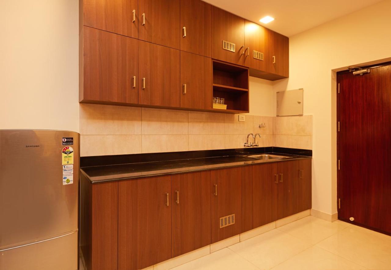 Hotel Kamar Residences And Banquets Chennai Exterior photo
